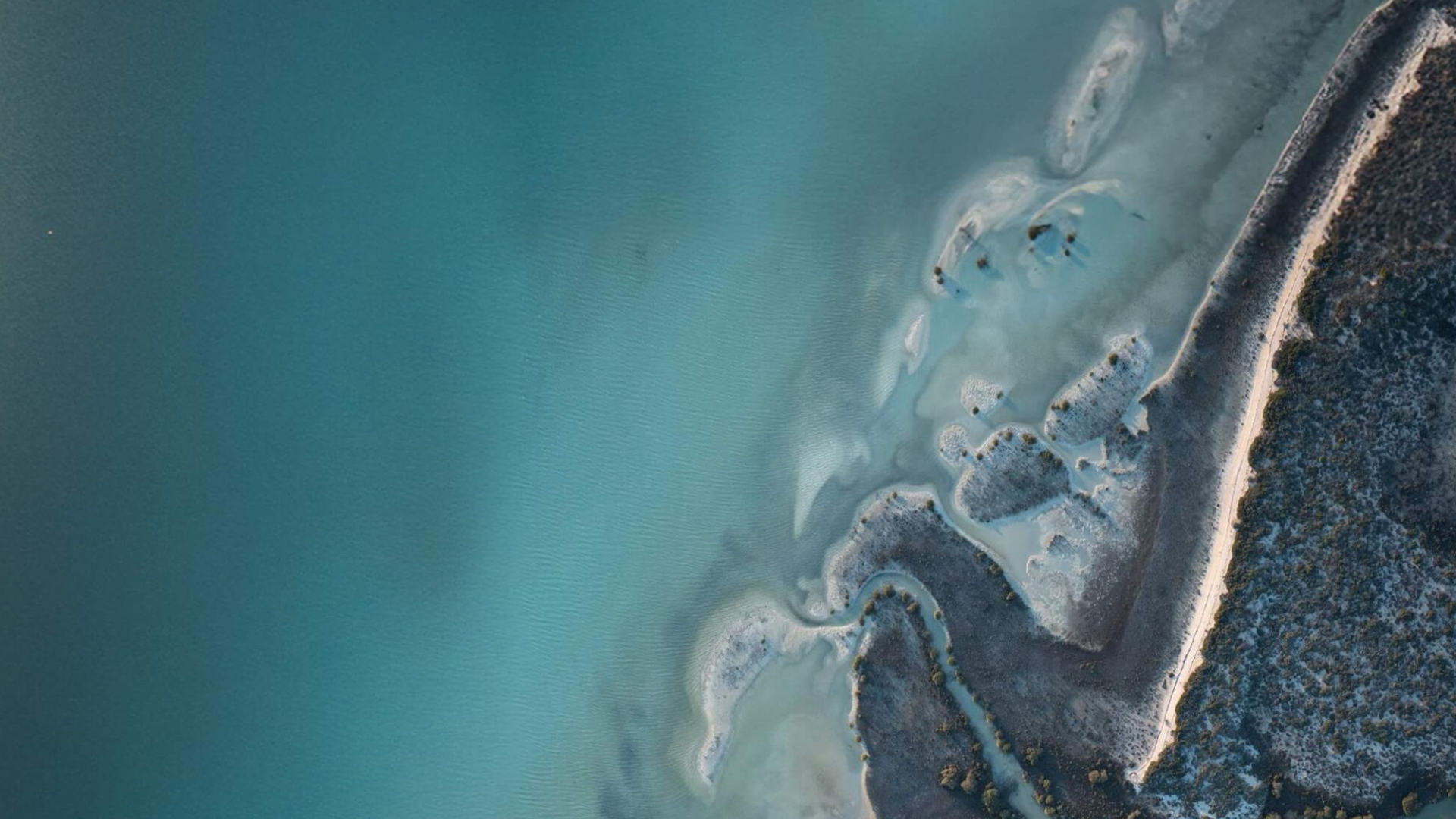 N0790 Website Hero Images Crescent Capital